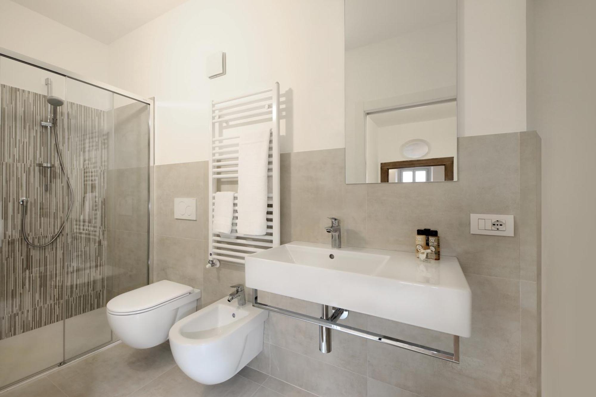 Apartamento Palazzo Riccamboni Riva del Garda Exterior foto