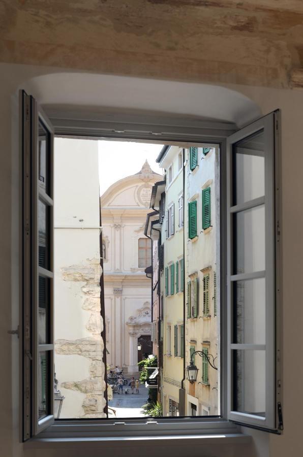 Apartamento Palazzo Riccamboni Riva del Garda Exterior foto