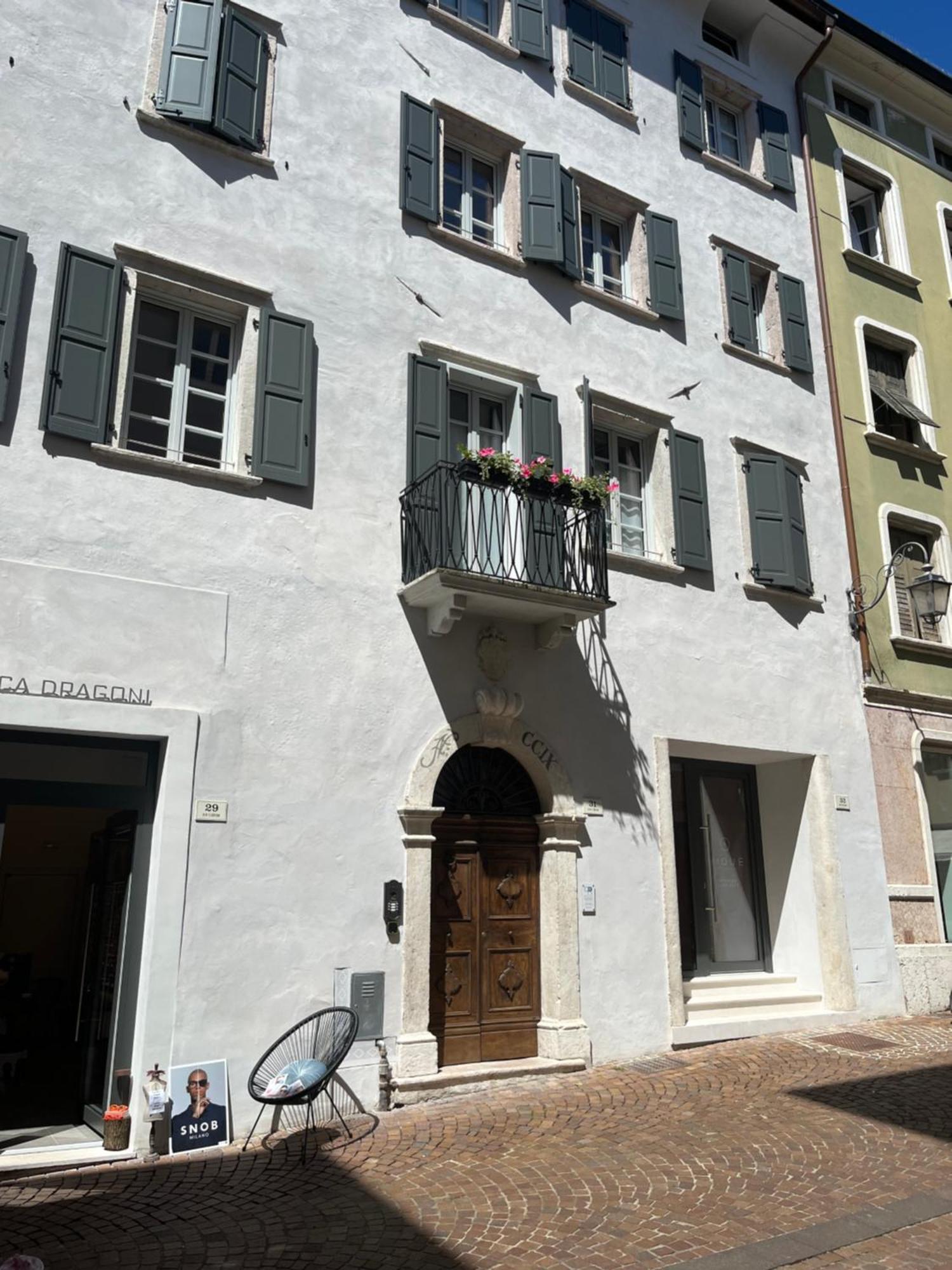 Apartamento Palazzo Riccamboni Riva del Garda Exterior foto