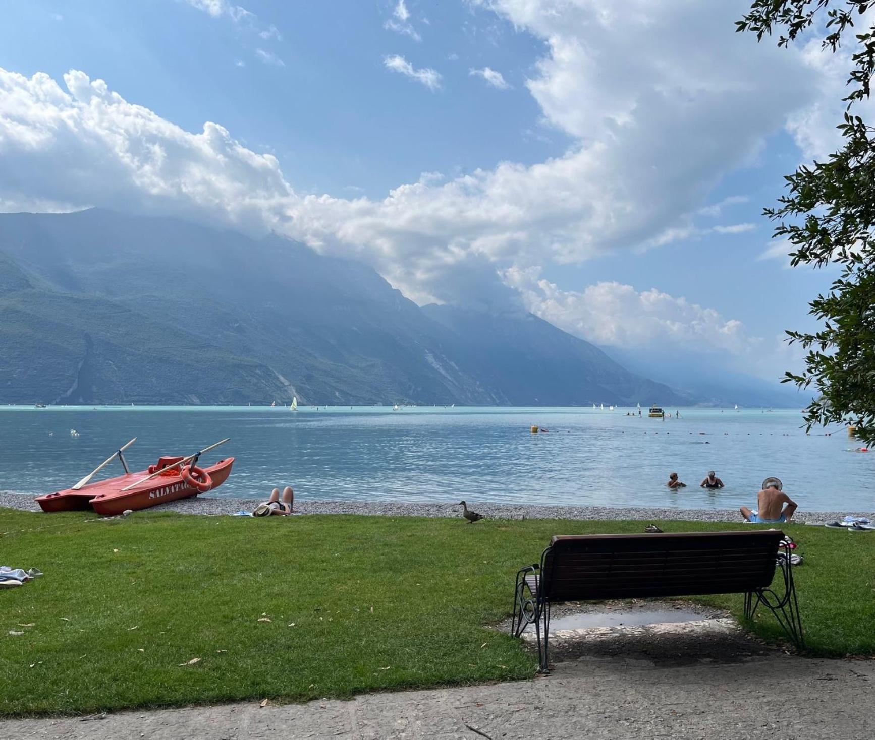 Apartamento Palazzo Riccamboni Riva del Garda Exterior foto