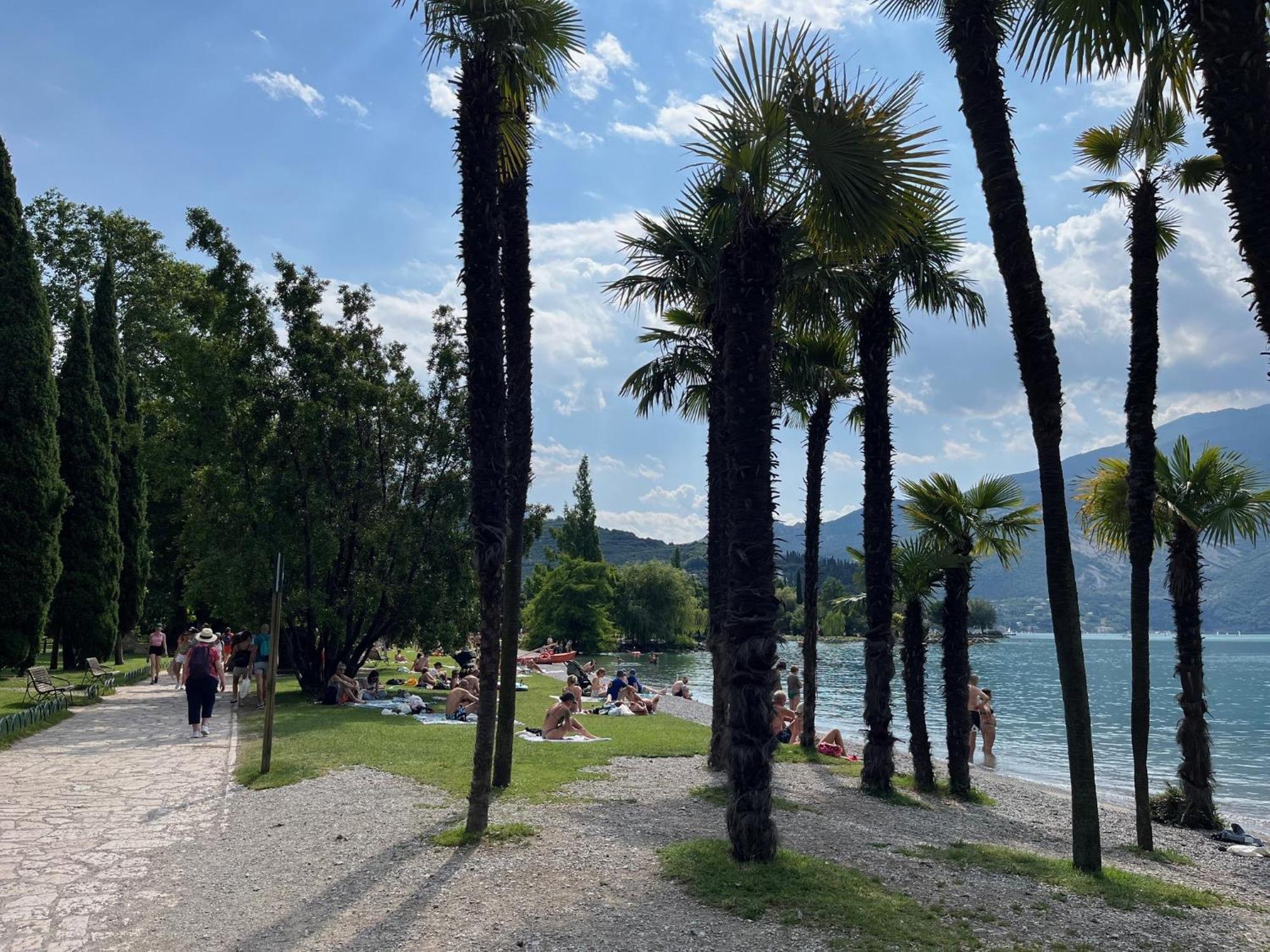 Apartamento Palazzo Riccamboni Riva del Garda Exterior foto