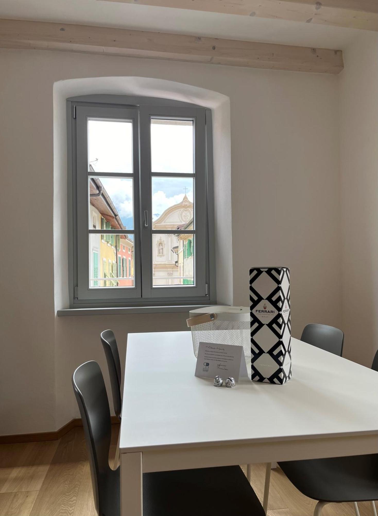 Apartamento Palazzo Riccamboni Riva del Garda Exterior foto